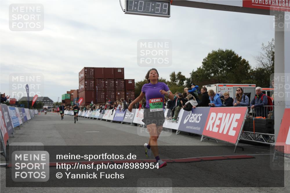 03.10.2025 - Köhlbrandbrückenlauf Yannick Fuchs http://msf.ph/oto/8989954 03.10.2025 16:01:37 Ziel 7144, 7805, 8800, 8990, 9453 meine-sportfotos.de