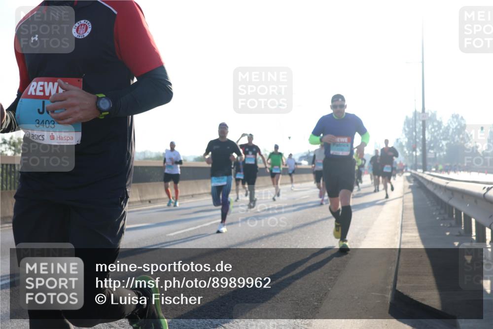 03.10.2025 - Köhlbrandbrückenlauf Luisa Fischer http://msf.ph/oto/8989962 03.10.2025 10:13:32 Position 3 3403, 1910 meine-sportfotos.de