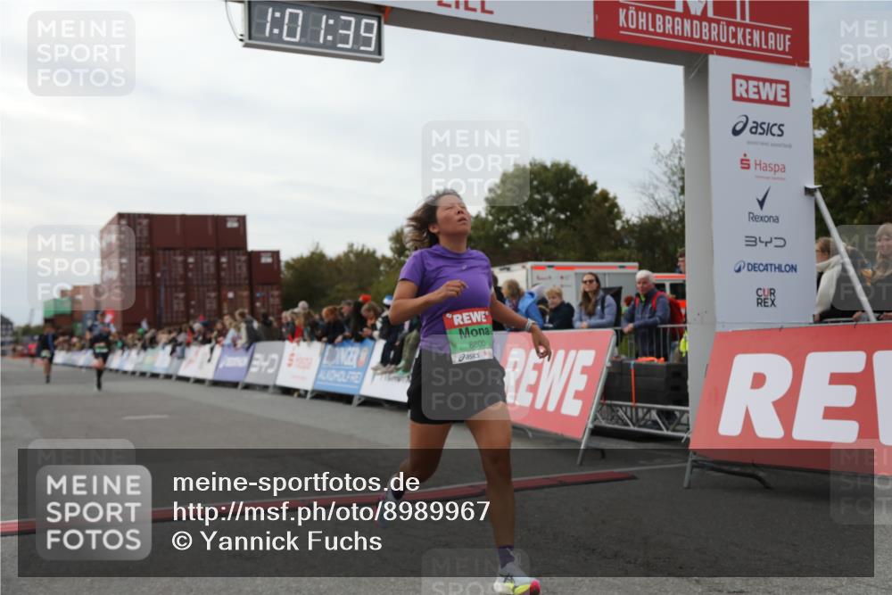 03.10.2025 - Köhlbrandbrückenlauf Yannick Fuchs http://msf.ph/oto/8989967 03.10.2025 16:01:38 Ziel 7805, 8800, 8990, 9453 meine-sportfotos.de