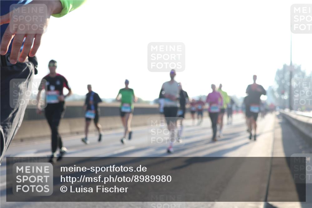 03.10.2025 - Köhlbrandbrückenlauf Luisa Fischer http://msf.ph/oto/8989980 03.10.2025 10:13:34 Position 3  meine-sportfotos.de