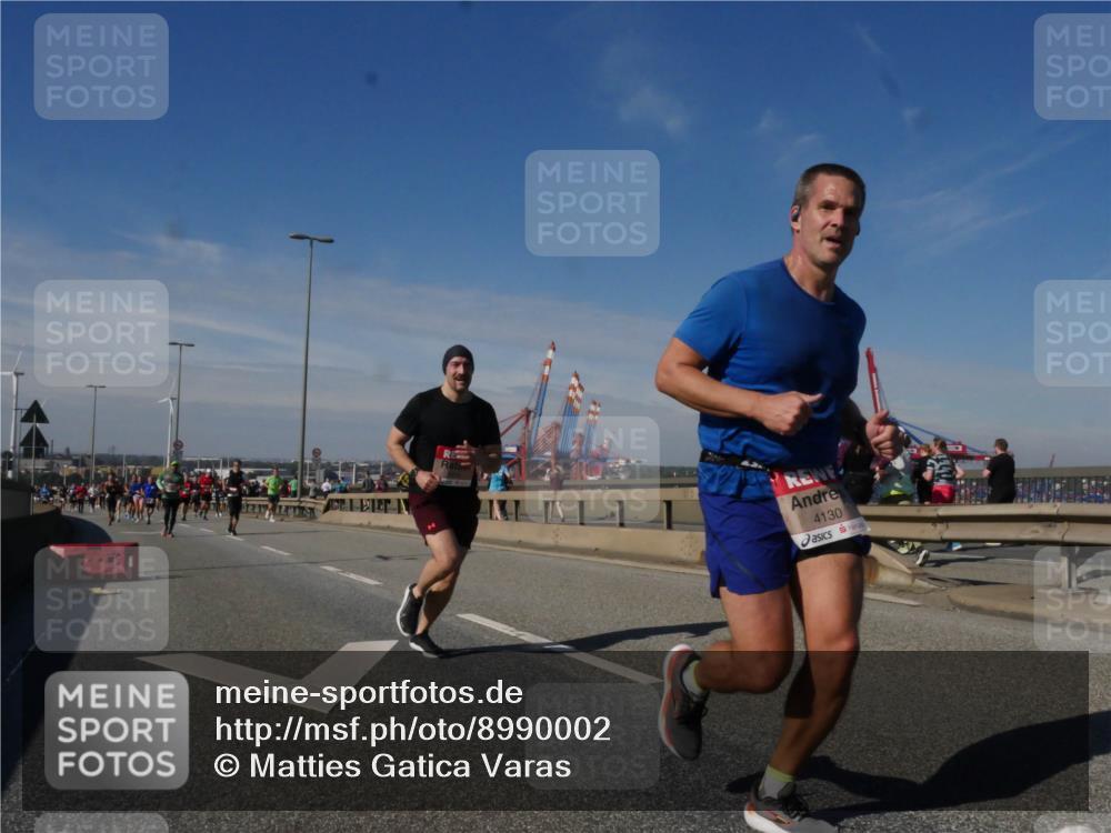 03.10.2025 - Köhlbrandbrückenlauf Matties Gatica Varas http://msf.ph/oto/8990002 03.10.2025 12:38:52 Position 2 4130 meine-sportfotos.de