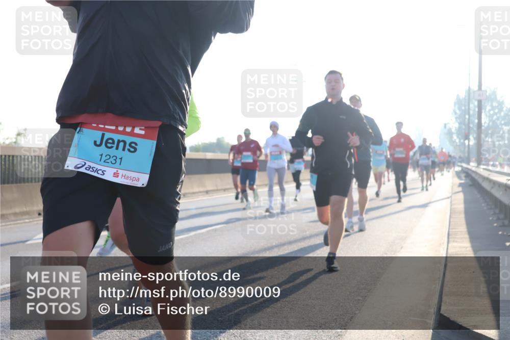 03.10.2025 - Köhlbrandbrückenlauf Luisa Fischer http://msf.ph/oto/8990009 03.10.2025 10:13:37 Position 3 1231 meine-sportfotos.de
