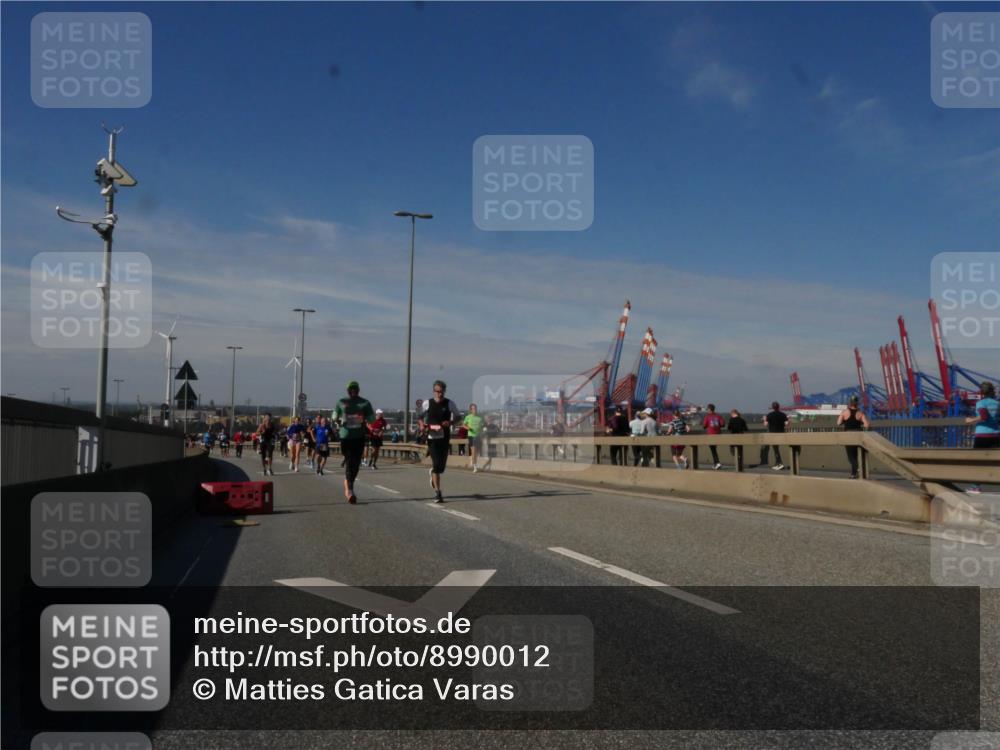 03.10.2025 - Köhlbrandbrückenlauf Matties Gatica Varas http://msf.ph/oto/8990012 03.10.2025 12:38:56 Position 2  meine-sportfotos.de