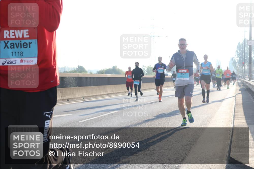03.10.2025 - Köhlbrandbrückenlauf Luisa Fischer http://msf.ph/oto/8990054 03.10.2025 10:13:43 Position 3 1118, 1617 meine-sportfotos.de