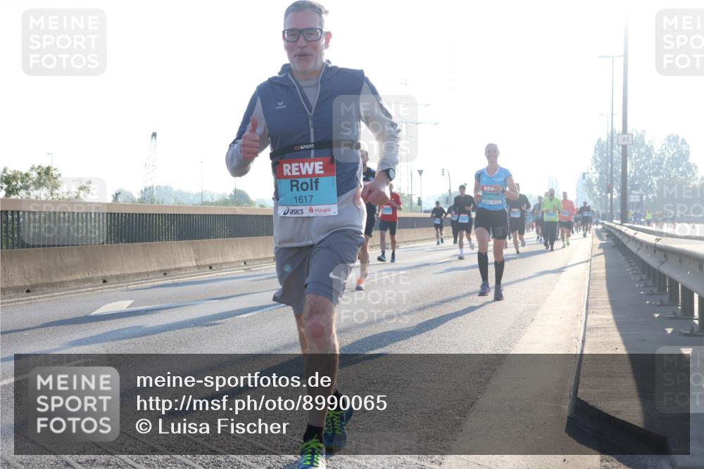 03.10.2025 - Köhlbrandbrückenlauf Luisa Fischer http://msf.ph/oto/8990065 03.10.2025 10:13:44 Position 3 1617, 1 meine-sportfotos.de