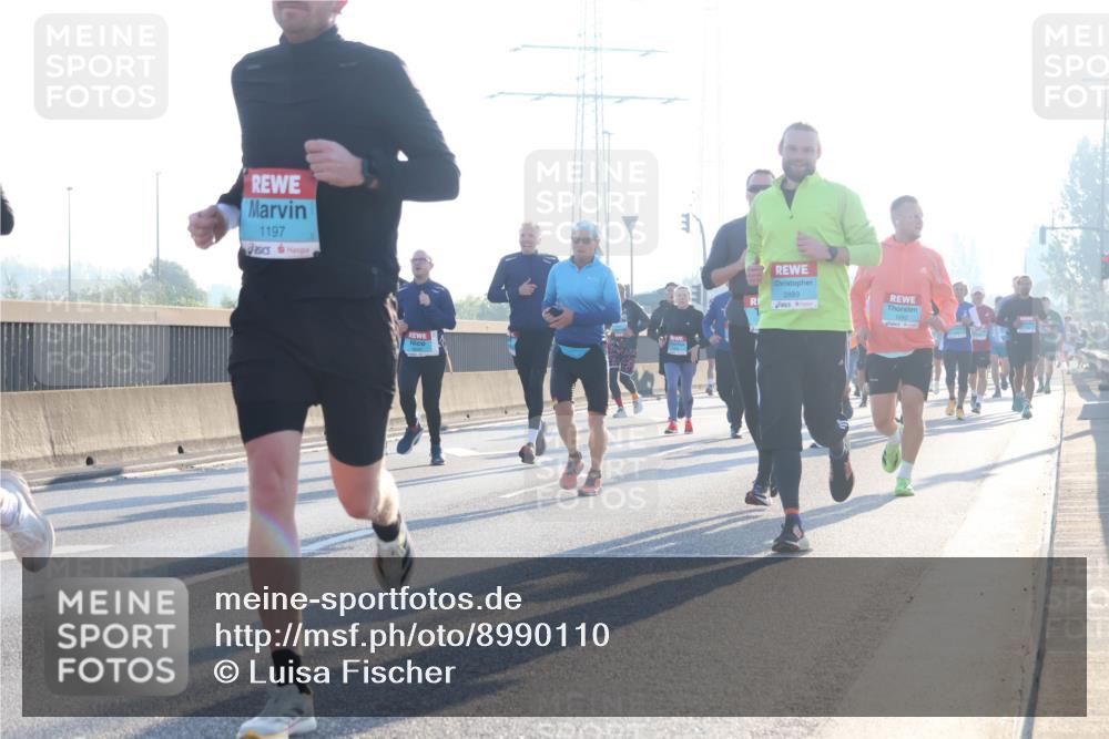 03.10.2025 - Köhlbrandbrückenlauf Luisa Fischer http://msf.ph/oto/8990110 03.10.2025 10:13:49 Position 3 1197, 2889, 1292 meine-sportfotos.de