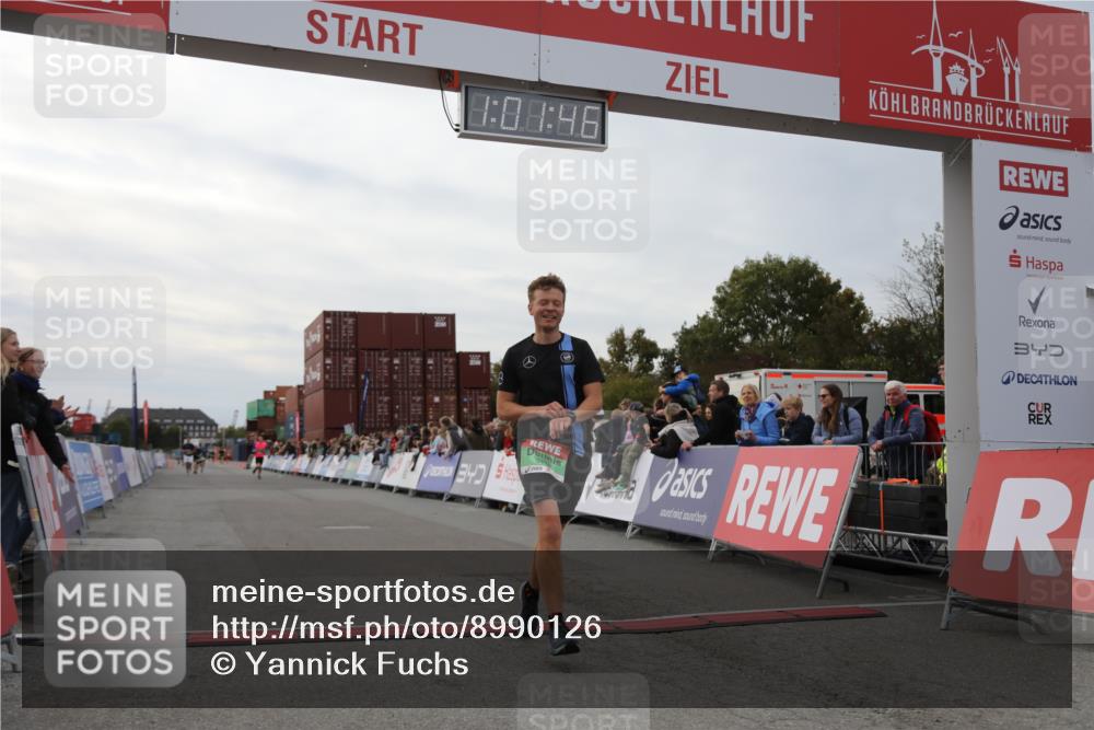 03.10.2025 - Köhlbrandbrückenlauf Yannick Fuchs http://msf.ph/oto/8990126 03.10.2025 16:01:44 Ziel 7805, 9453 meine-sportfotos.de