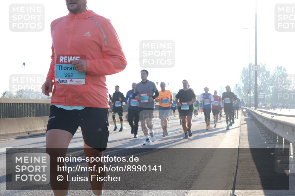 03.10.2025 - Köhlbrandbrückenlauf Luisa Fischer http://msf.ph/oto/8990141 03.10.2025 10:13:53 Position 3 1292 meine-sportfotos.de