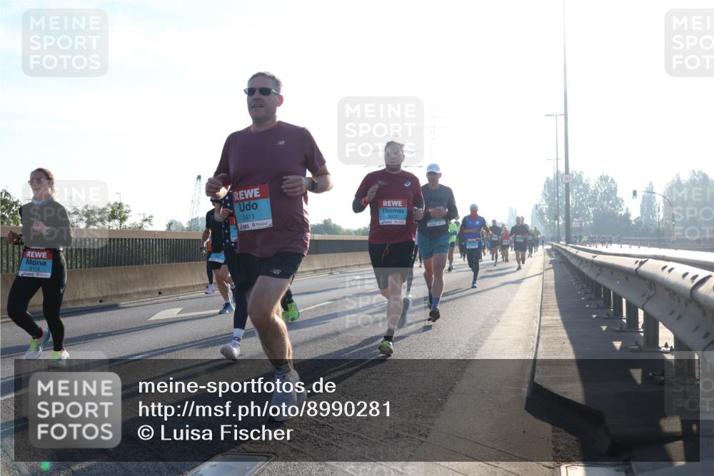 03.10.2025 - Köhlbrandbrückenlauf Luisa Fischer http://msf.ph/oto/8990281 03.10.2025 10:14:10 Position 3 3174, 1411, 3603 meine-sportfotos.de