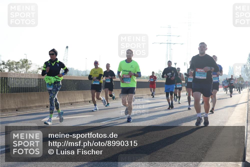 03.10.2025 - Köhlbrandbrückenlauf Luisa Fischer http://msf.ph/oto/8990315 03.10.2025 10:14:14 Position 3 1182, 1504 meine-sportfotos.de
