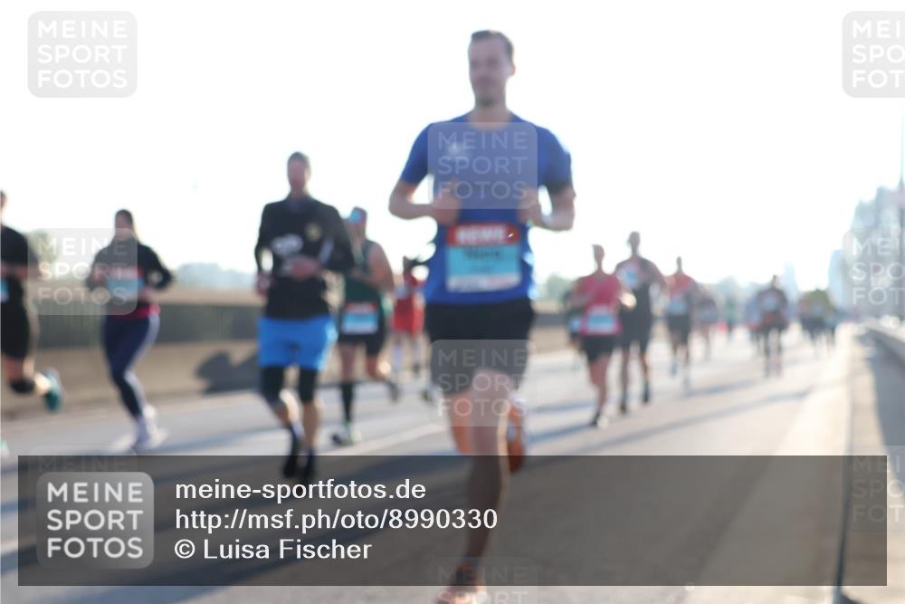 03.10.2025 - Köhlbrandbrückenlauf Luisa Fischer http://msf.ph/oto/8990330 03.10.2025 10:14:17 Position 3  meine-sportfotos.de