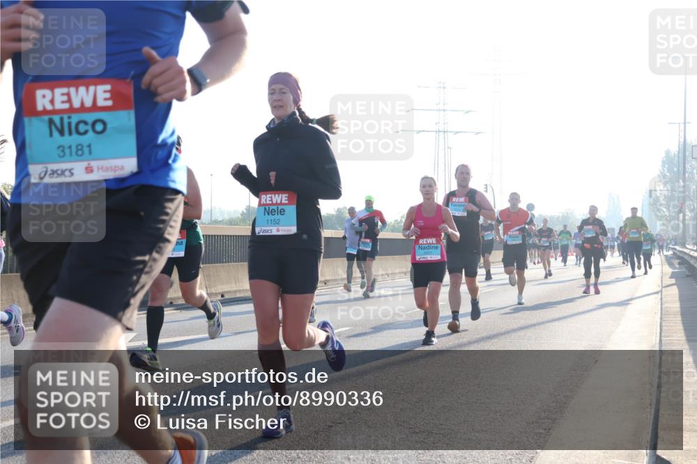 03.10.2025 - Köhlbrandbrückenlauf Luisa Fischer http://msf.ph/oto/8990336 03.10.2025 10:14:17 Position 3 3181, 1152, 1274 meine-sportfotos.de