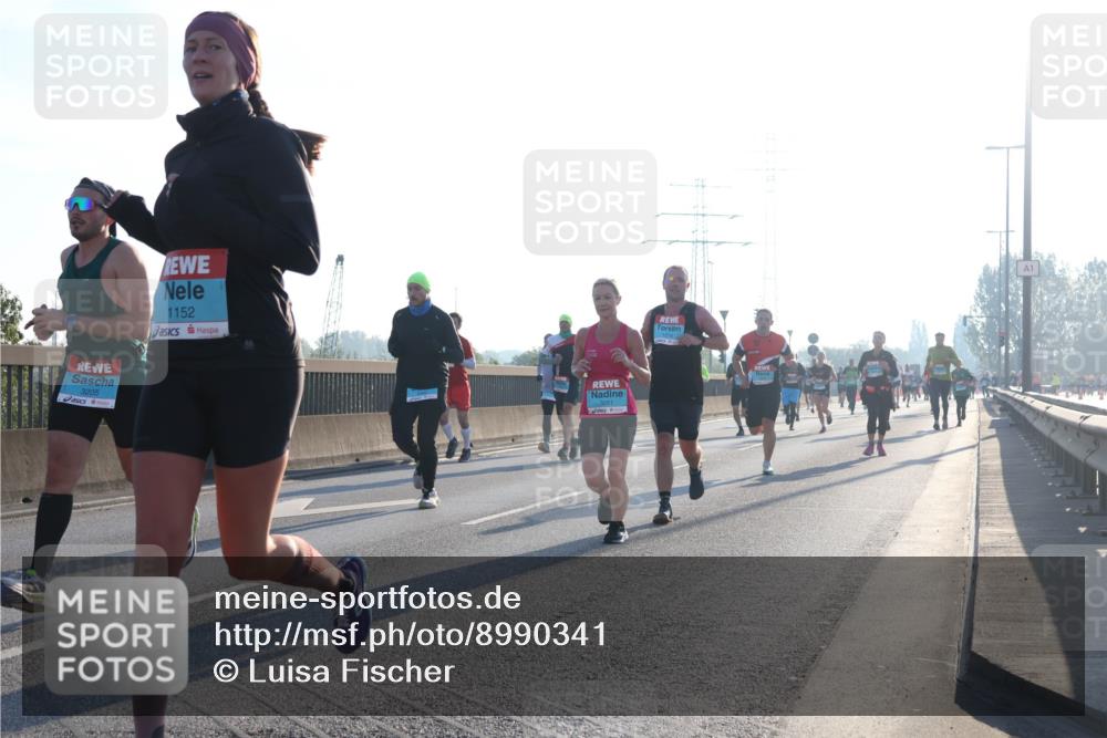 03.10.2025 - Köhlbrandbrückenlauf Luisa Fischer http://msf.ph/oto/8990341 03.10.2025 10:14:18 Position 3 3205, 1152 meine-sportfotos.de