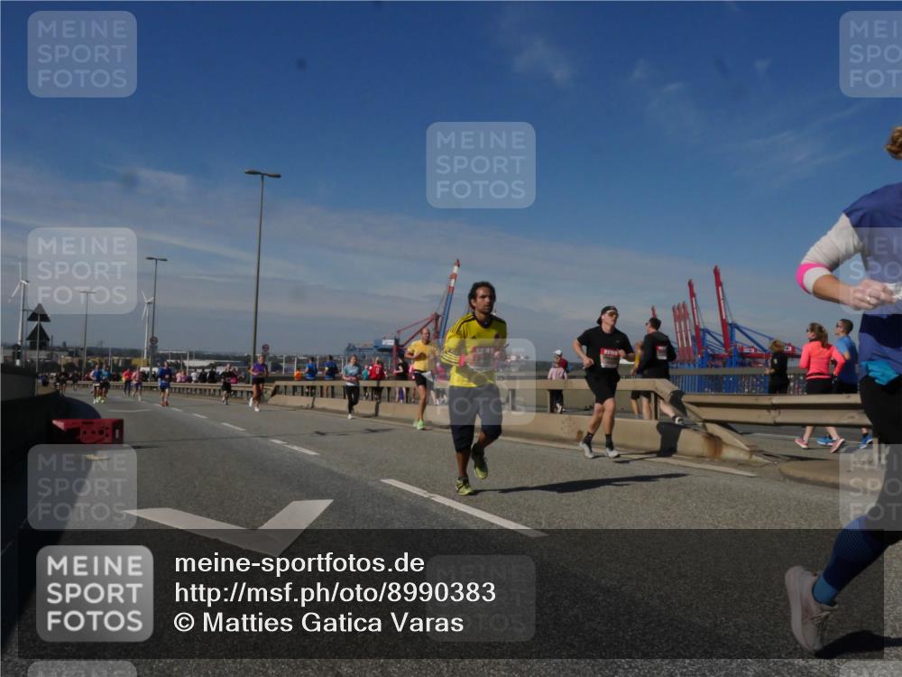 03.10.2025 - Köhlbrandbrückenlauf Matties Gatica Varas http://msf.ph/oto/8990383 03.10.2025 12:39:51 Position 2  meine-sportfotos.de