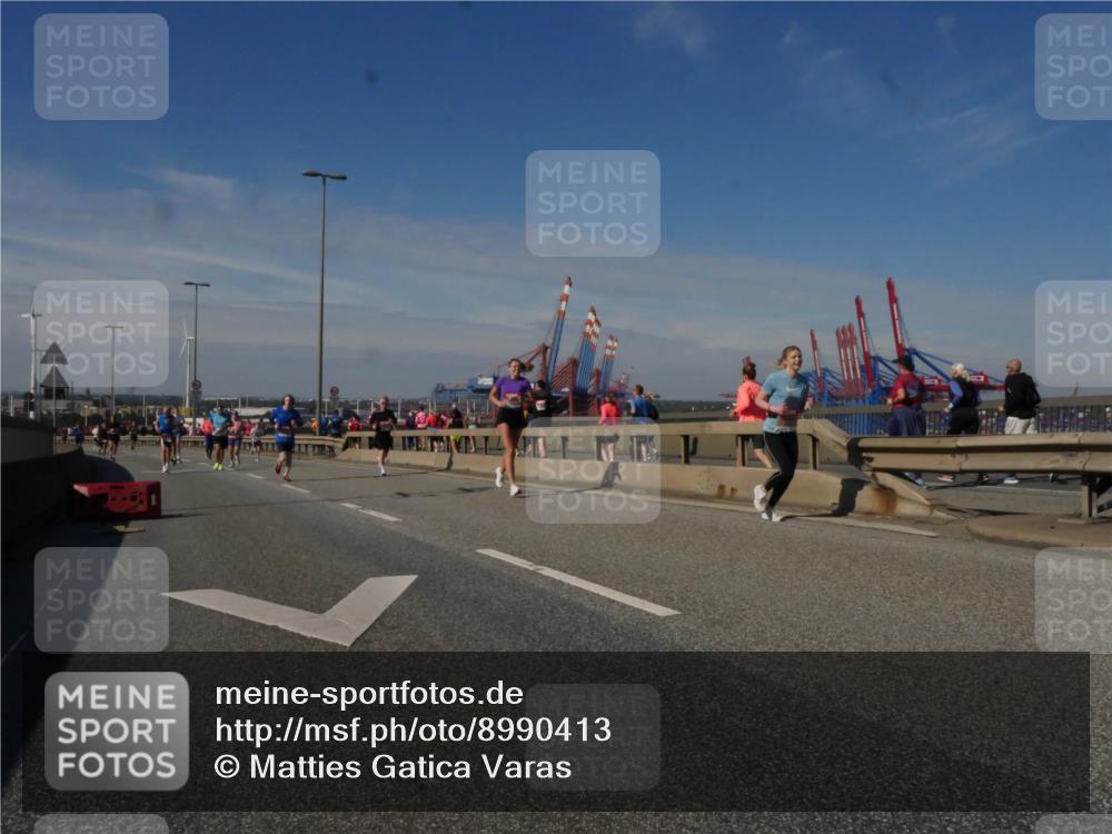 03.10.2025 - Köhlbrandbrückenlauf Matties Gatica Varas http://msf.ph/oto/8990413 03.10.2025 12:39:55 Position 2  meine-sportfotos.de
