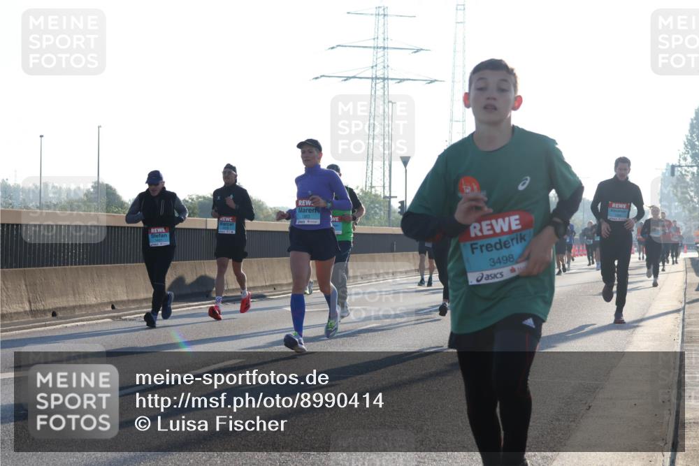 03.10.2025 - Köhlbrandbrückenlauf Luisa Fischer http://msf.ph/oto/8990414 03.10.2025 10:14:27 Position 3 1383, 3498 meine-sportfotos.de