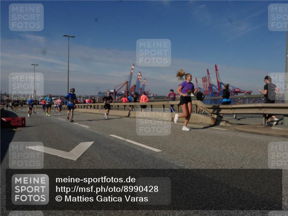 03.10.2025 - Köhlbrandbrückenlauf Matties Gatica Varas http://msf.ph/oto/8990428 03.10.2025 12:39:57 Position 2  meine-sportfotos.de