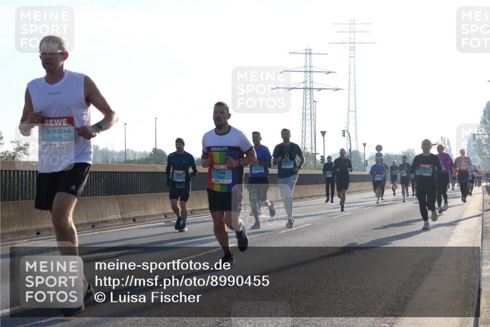 03.10.2025 - Köhlbrandbrückenlauf Luisa Fischer http://msf.ph/oto/8990455 03.10.2025 10:14:33 Position 3 1176, 1248 meine-sportfotos.de