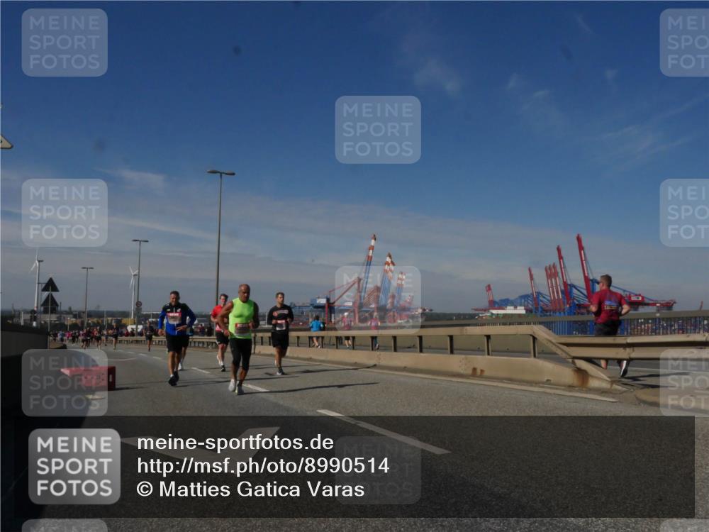 03.10.2025 - Köhlbrandbrückenlauf Matties Gatica Varas http://msf.ph/oto/8990514 03.10.2025 12:40:14 Position 2  meine-sportfotos.de