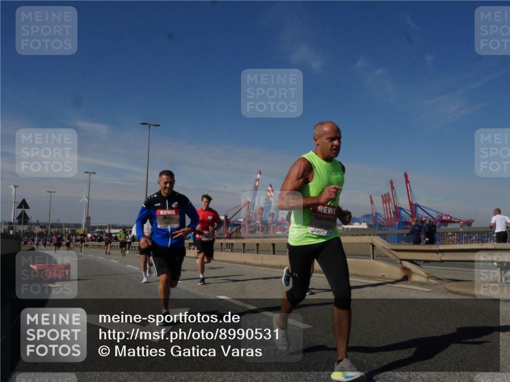 03.10.2025 - Köhlbrandbrückenlauf Matties Gatica Varas http://msf.ph/oto/8990531 03.10.2025 12:40:17 Position 2 4127 meine-sportfotos.de