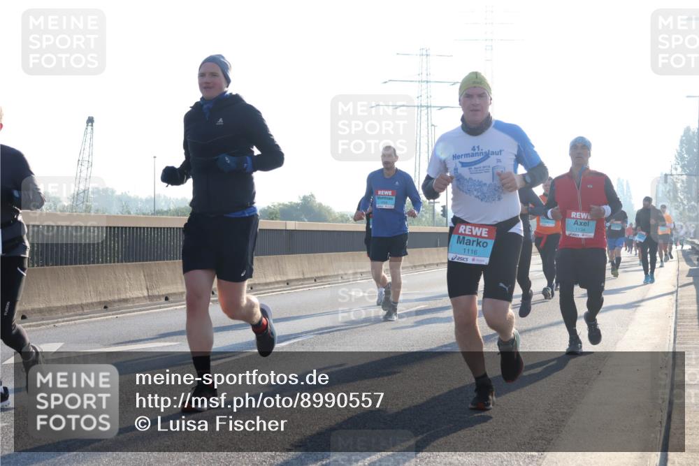 03.10.2025 - Köhlbrandbrückenlauf Luisa Fischer http://msf.ph/oto/8990557 03.10.2025 10:14:45 Position 3 41, 1134, 1116 meine-sportfotos.de