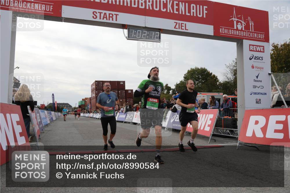03.10.2025 - Köhlbrandbrückenlauf Yannick Fuchs http://msf.ph/oto/8990584 03.10.2025 16:02:10 Ziel 7115, 7160, 8049, 8509, 8988, 9115 meine-sportfotos.de