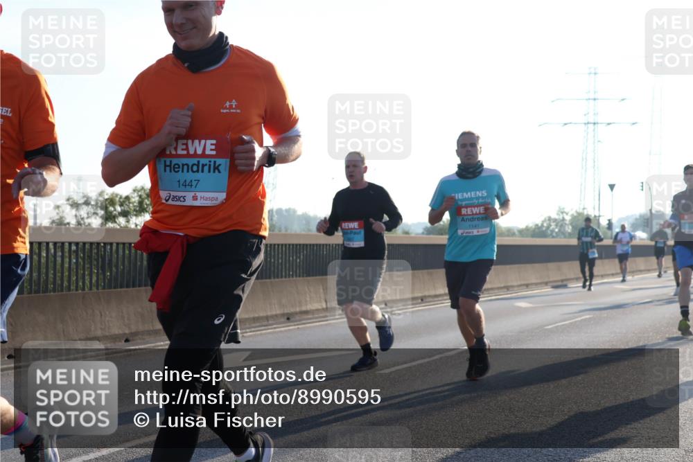 03.10.2025 - Köhlbrandbrückenlauf Luisa Fischer http://msf.ph/oto/8990595 03.10.2025 10:14:50 Position 3 1447, 1141 meine-sportfotos.de