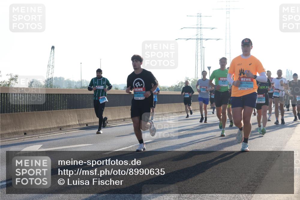03.10.2025 - Köhlbrandbrückenlauf Luisa Fischer http://msf.ph/oto/8990635 03.10.2025 10:14:54 Position 3 2901, 1474 meine-sportfotos.de