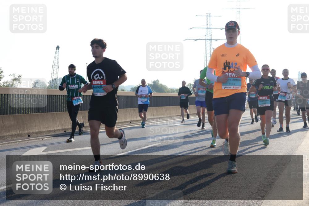 03.10.2025 - Köhlbrandbrückenlauf Luisa Fischer http://msf.ph/oto/8990638 03.10.2025 10:14:55 Position 3 2901, 42, 1474, 1092 meine-sportfotos.de