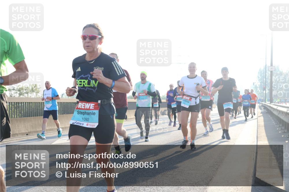 03.10.2025 - Köhlbrandbrückenlauf Luisa Fischer http://msf.ph/oto/8990651 03.10.2025 10:14:58 Position 3 1092, 1341 meine-sportfotos.de