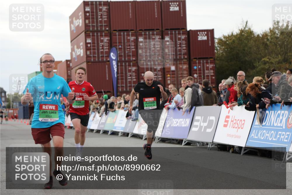 03.10.2025 - Köhlbrandbrückenlauf Yannick Fuchs http://msf.ph/oto/8990662 03.10.2025 16:02:15 Ziel 7171, 8049, 8509, 9115, 9409 meine-sportfotos.de