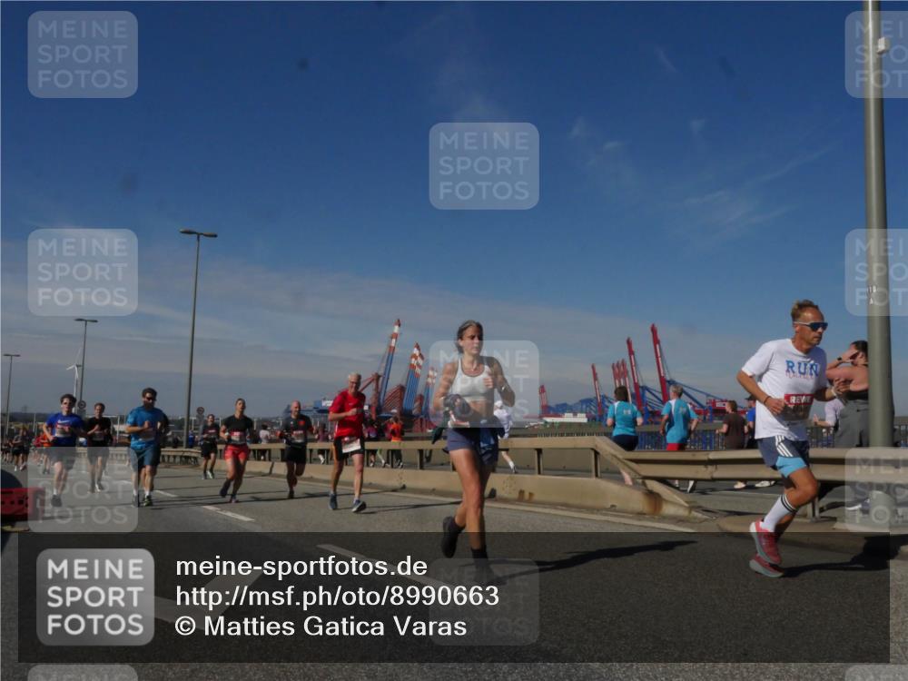 03.10.2025 - Köhlbrandbrückenlauf Matties Gatica Varas http://msf.ph/oto/8990663 03.10.2025 12:40:36 Position 2 1111, 4 meine-sportfotos.de