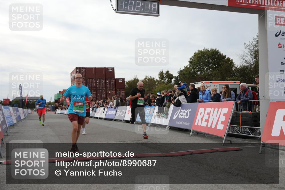 03.10.2025 - Köhlbrandbrückenlauf Yannick Fuchs http://msf.ph/oto/8990687 03.10.2025 16:02:16 Ziel 7171, 8049, 8509, 9115, 9409 meine-sportfotos.de