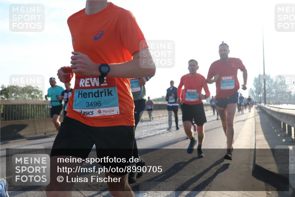03.10.2025 - Köhlbrandbrückenlauf Luisa Fischer http://msf.ph/oto/8990705 03.10.2025 10:15:05 Position 3 3496 meine-sportfotos.de