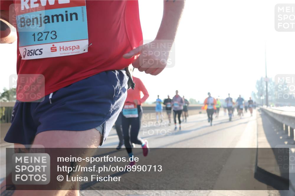 03.10.2025 - Köhlbrandbrückenlauf Luisa Fischer http://msf.ph/oto/8990713 03.10.2025 10:15:06 Position 3 1273 meine-sportfotos.de