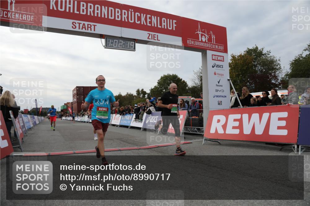 03.10.2025 - Köhlbrandbrückenlauf Yannick Fuchs http://msf.ph/oto/8990717 03.10.2025 16:02:17 Ziel 7171, 8049, 8509, 9115, 9409 meine-sportfotos.de