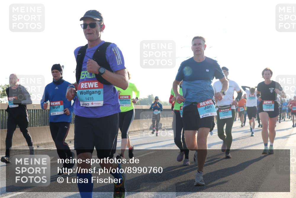 03.10.2025 - Köhlbrandbrückenlauf Luisa Fischer http://msf.ph/oto/8990760 03.10.2025 10:15:11 Position 3 1370, 1415, 1312, 1357, 3344, 1412 meine-sportfotos.de