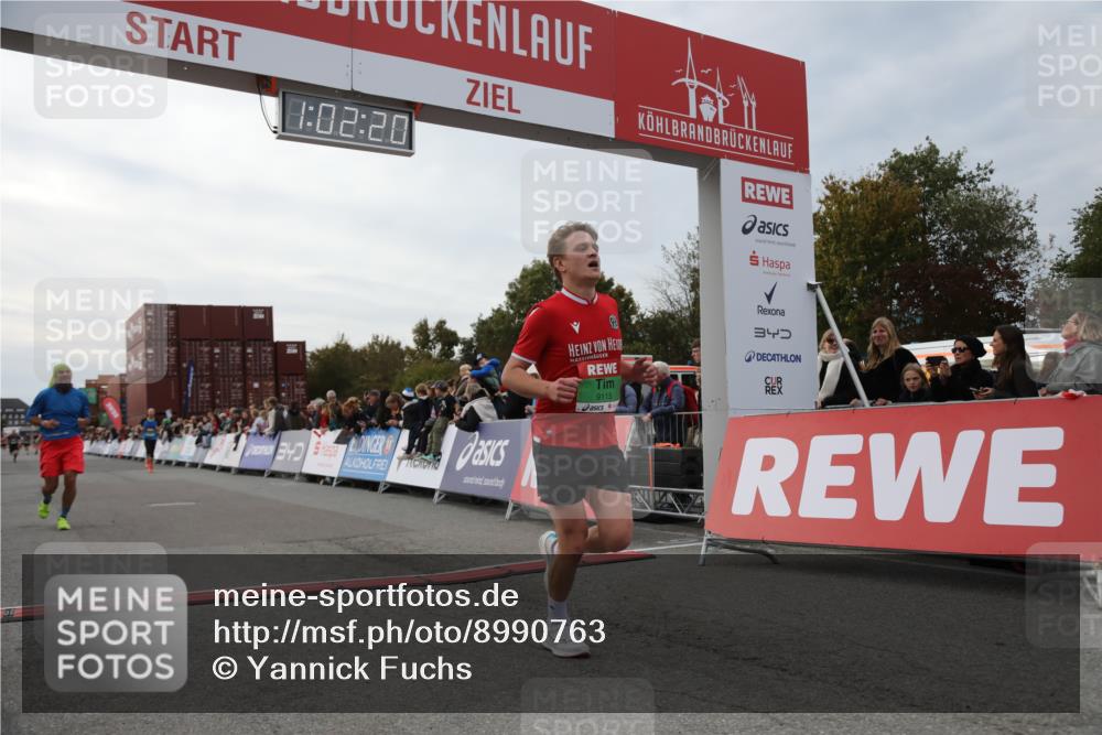 03.10.2025 - Köhlbrandbrückenlauf Yannick Fuchs http://msf.ph/oto/8990763 03.10.2025 16:02:18 Ziel 7171, 8049, 8509, 9115, 9409 meine-sportfotos.de