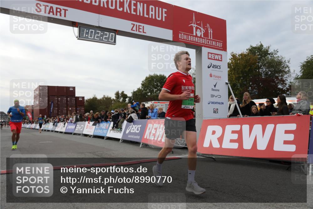 03.10.2025 - Köhlbrandbrückenlauf Yannick Fuchs http://msf.ph/oto/8990770 03.10.2025 16:02:19 Ziel 7171, 8049, 8509, 9115, 9409 meine-sportfotos.de