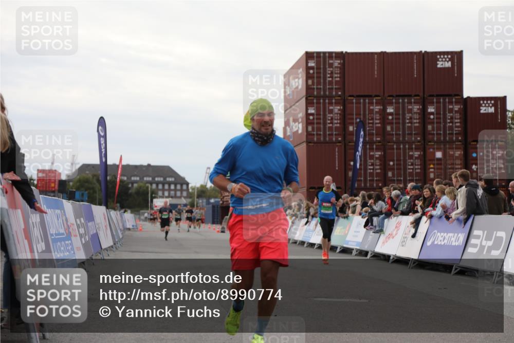 03.10.2025 - Köhlbrandbrückenlauf Yannick Fuchs http://msf.ph/oto/8990774 03.10.2025 16:02:19 Ziel 7171, 8049, 8509, 9115, 9409 meine-sportfotos.de