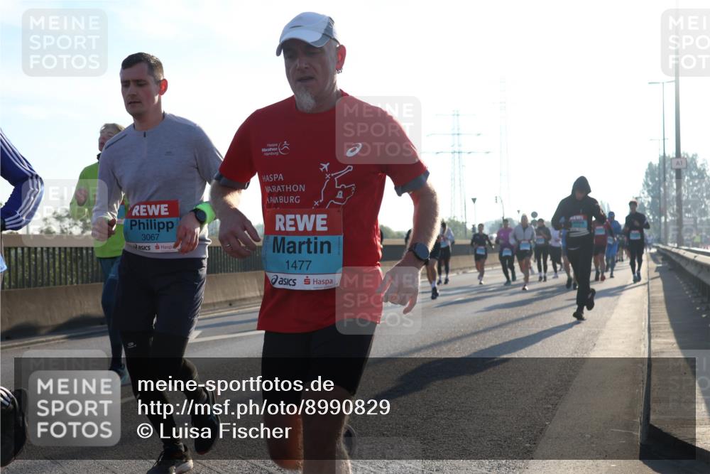 03.10.2025 - Köhlbrandbrückenlauf Luisa Fischer http://msf.ph/oto/8990829 03.10.2025 10:15:19 Position 3 3067, 1477 meine-sportfotos.de