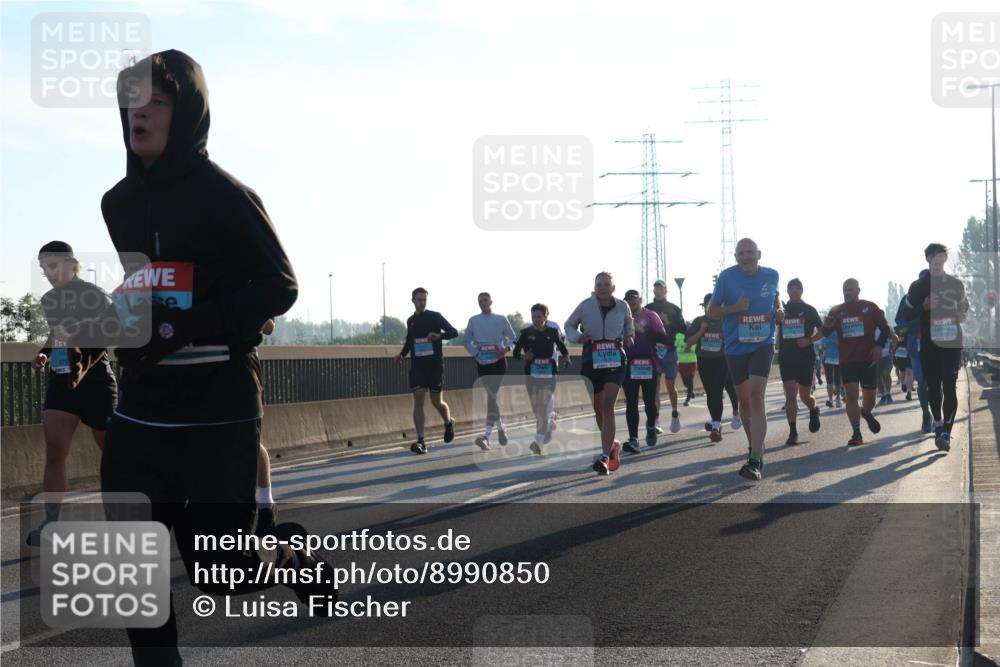 03.10.2025 - Köhlbrandbrückenlauf Luisa Fischer http://msf.ph/oto/8990850 03.10.2025 10:15:22 Position 3  meine-sportfotos.de