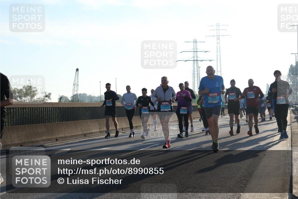 03.10.2025 - Köhlbrandbrückenlauf Luisa Fischer http://msf.ph/oto/8990855 03.10.2025 10:15:23 Position 3  meine-sportfotos.de