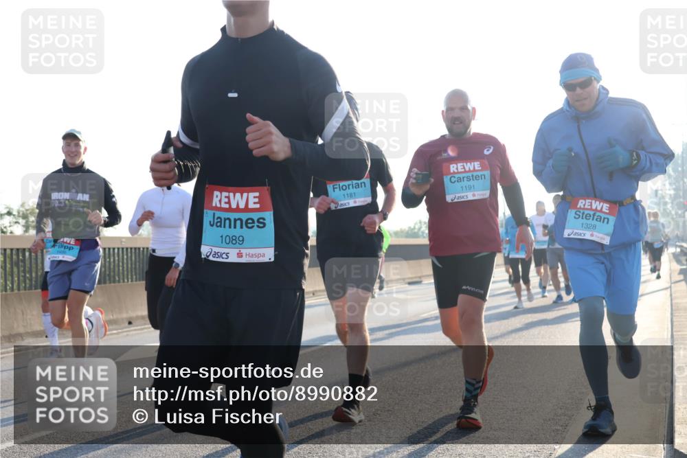 03.10.2025 - Köhlbrandbrückenlauf Luisa Fischer http://msf.ph/oto/8990882 03.10.2025 10:15:26 Position 3 70, 3, 1486, 1089, 1181, 1191, 1328 meine-sportfotos.de