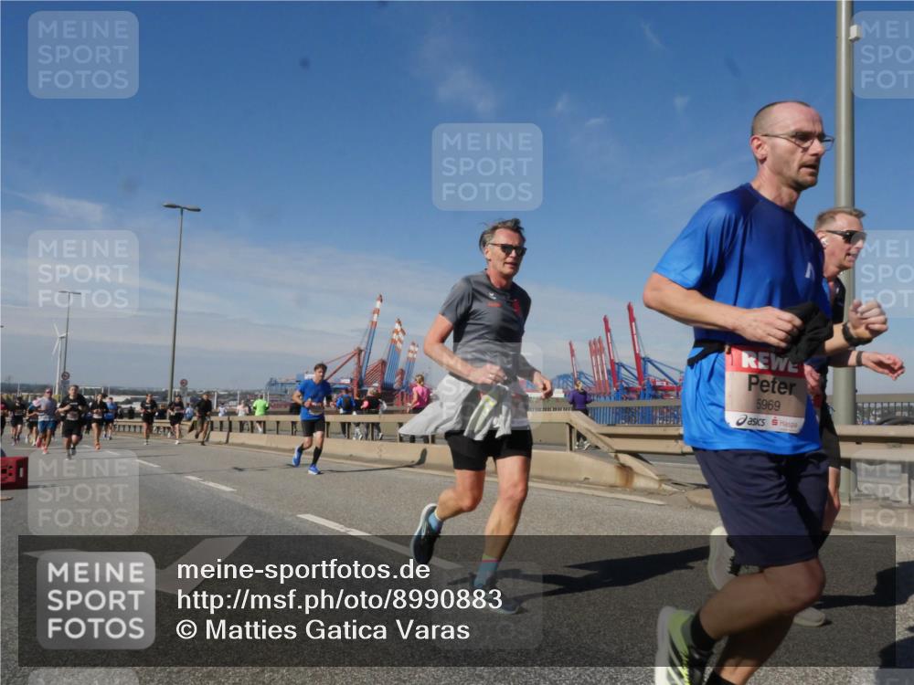 03.10.2025 - Köhlbrandbrückenlauf Matties Gatica Varas http://msf.ph/oto/8990883 03.10.2025 12:41:13 Position 2 5969 meine-sportfotos.de