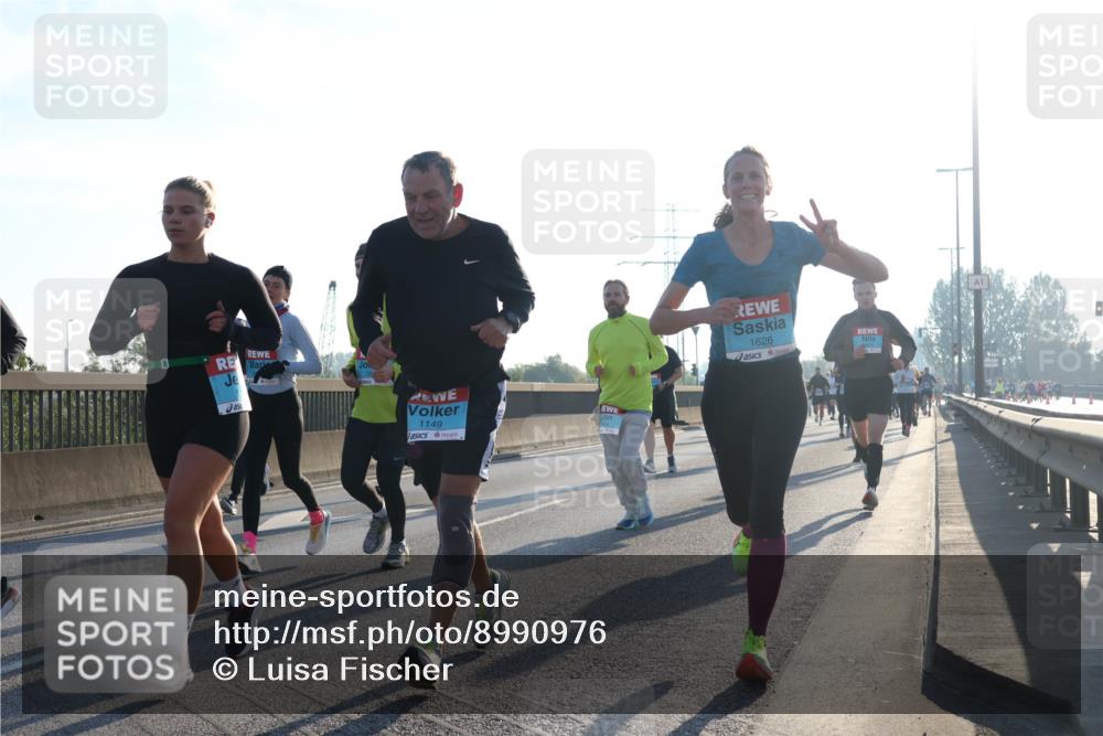 03.10.2025 - Köhlbrandbrückenlauf Luisa Fischer http://msf.ph/oto/8990976 03.10.2025 10:15:37 Position 3 1149, 1626, 1 meine-sportfotos.de