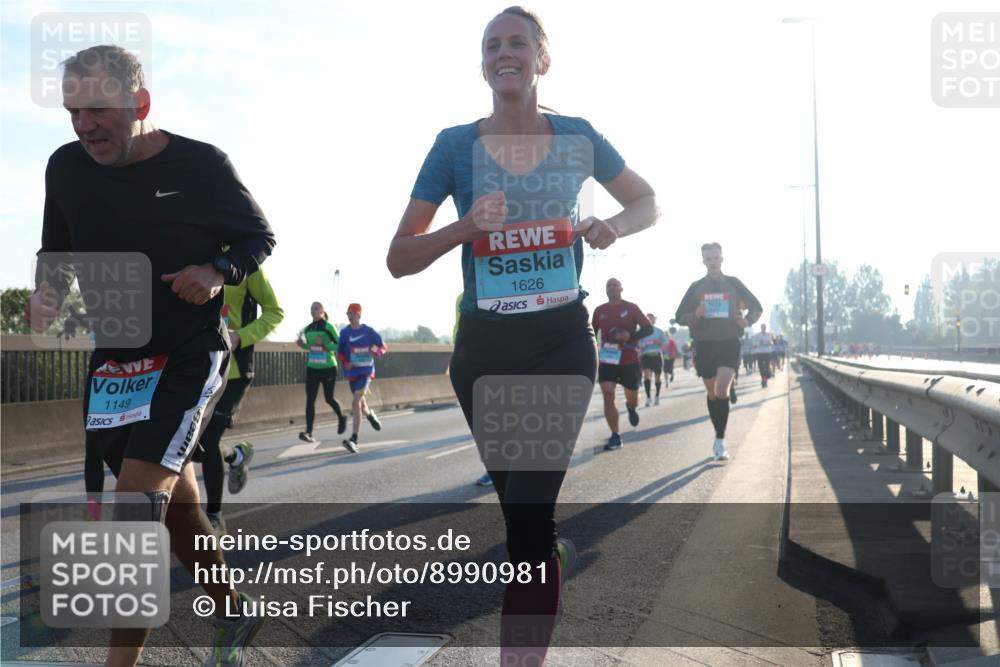 03.10.2025 - Köhlbrandbrückenlauf Luisa Fischer http://msf.ph/oto/8990981 03.10.2025 10:15:38 Position 3 1149, 1626 meine-sportfotos.de
