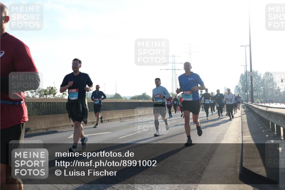 03.10.2025 - Köhlbrandbrückenlauf Luisa Fischer http://msf.ph/oto/8991002 03.10.2025 10:15:40 Position 3 1506 meine-sportfotos.de