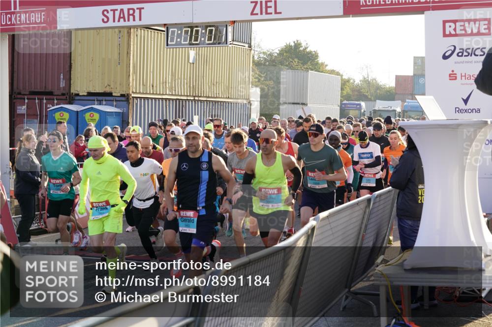 03.10.2025 - Köhlbrandbrückenlauf Michael Burmester http://msf.ph/oto/8991184 03.10.2025 09:00:02 Ziel  meine-sportfotos.de