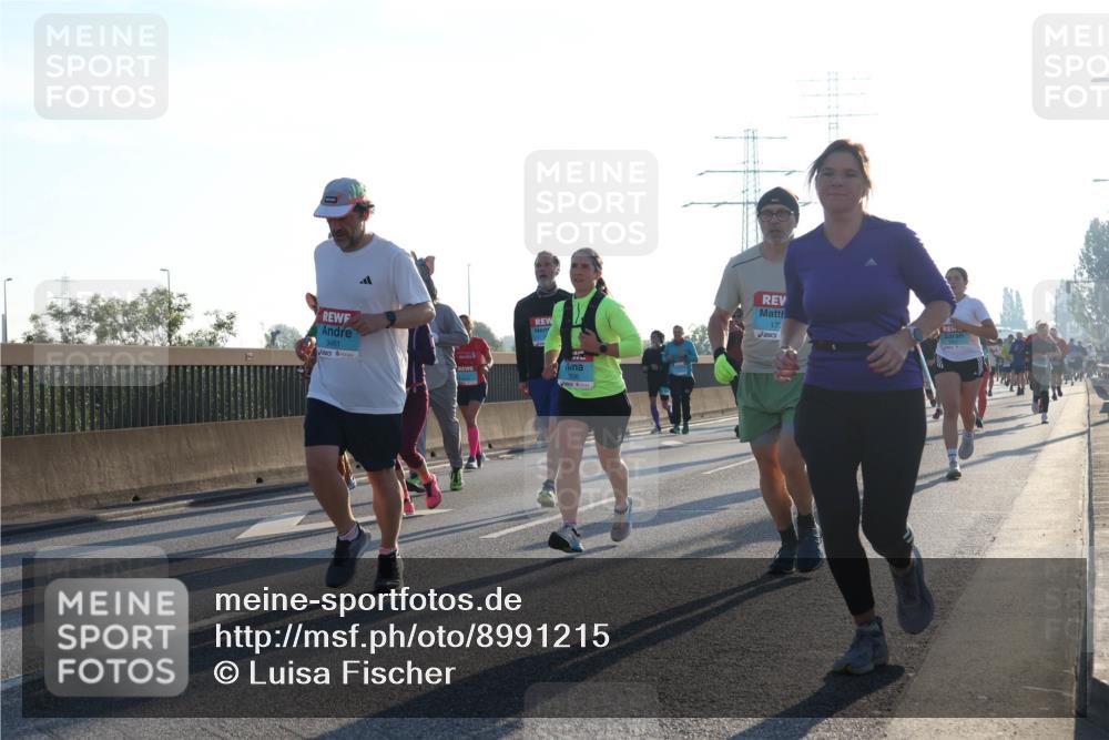 03.10.2025 - Köhlbrandbrückenlauf Luisa Fischer http://msf.ph/oto/8991215 03.10.2025 10:16:01 Position 3 3481, 1836, 173 meine-sportfotos.de